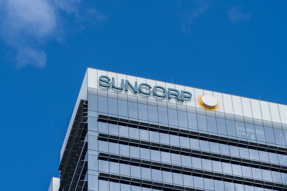 Suncorp share price reaction to $1.32bn natural hazard costs, dividend yield outlook and weather risk impact on the insurance sector.